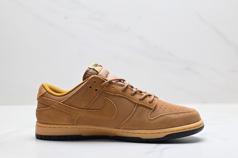 Nike Dunk Low SE 'Wheat' 