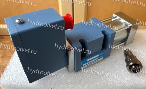 Фото MOOG D634 аналог - SFZ142 - Сервоклапан Ду10 прямого управления типа прямой электропривод с Z = прямое управление сервозолотником, притычная поверхность по ISO 4401-05 (аналог Duplomatic DXJ5). Со встроенной электроникой