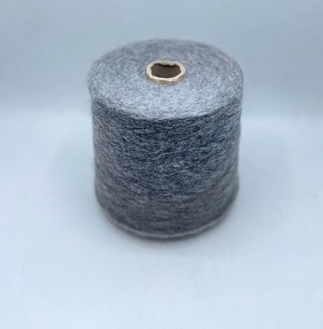 Pecci Filati (пр.Италия), art-Garess melange, 1500м/100гр, 30% Альпака, 31% Меринос, 36% Полиамид, 3% Эластан, цвет- Серый меланж на черной основе ,арт.36355