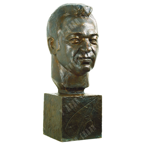 Динес Ю. С. Космонавт Георгий Гречко. Бронза. 1982