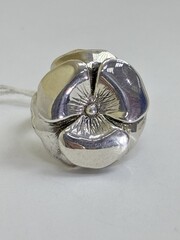 Фиалка (кольцо из серебра)