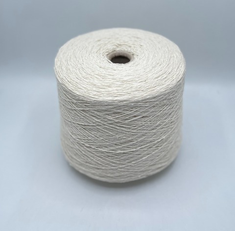 Loro Piana (пр.Италия) art-Granite 2/900 450м/100гр,50%Кашемир, 50%Меринос,цвет-Молочный с редким цветным крапом(571), арт.36243