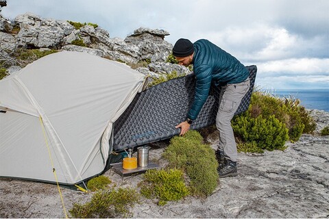 Надувной туристический коврик Naturehike R3.5 M