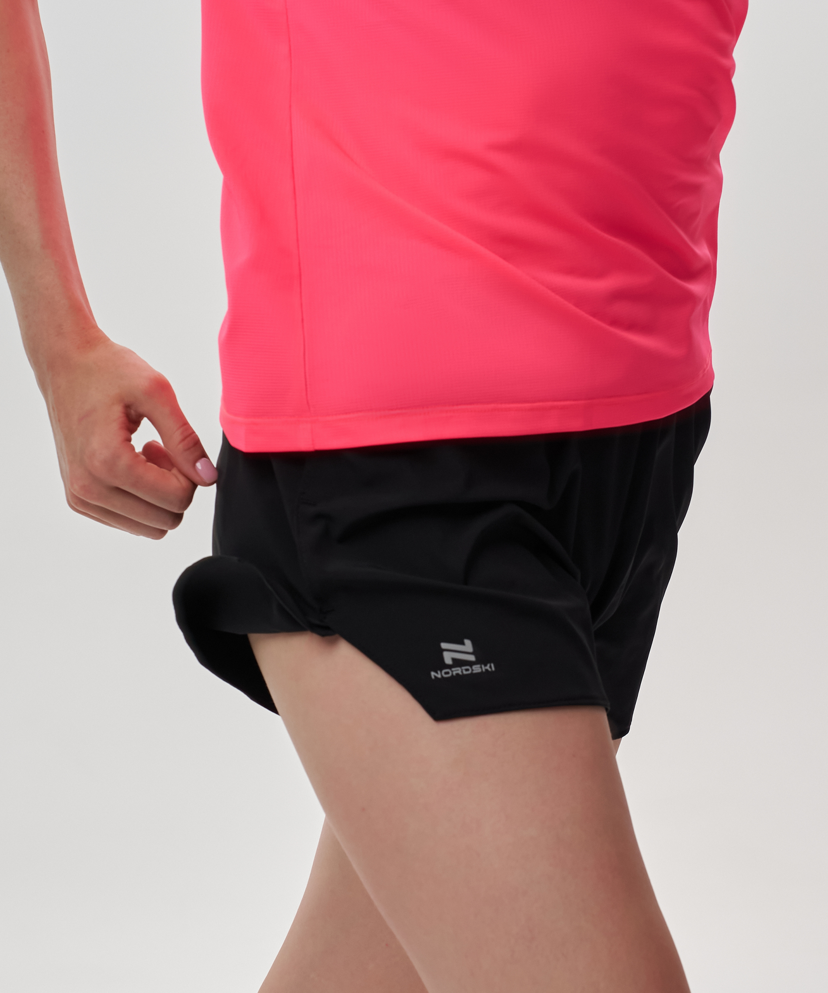 Женские беговые шорты Nordski Run 2.0 black - 2