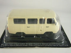 UAZ-452V minibus 4x4 beige 1:43 DeAgostini Auto Legends USSR #15