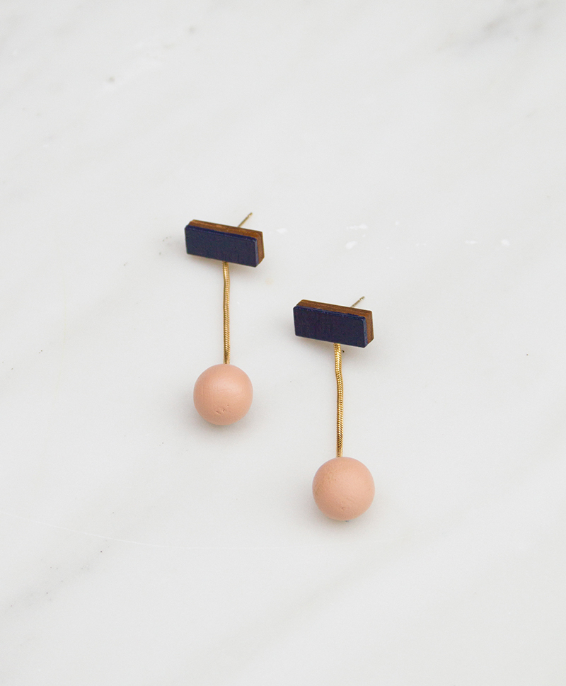 Серьги Drop Sphere Studs Midnight Blue