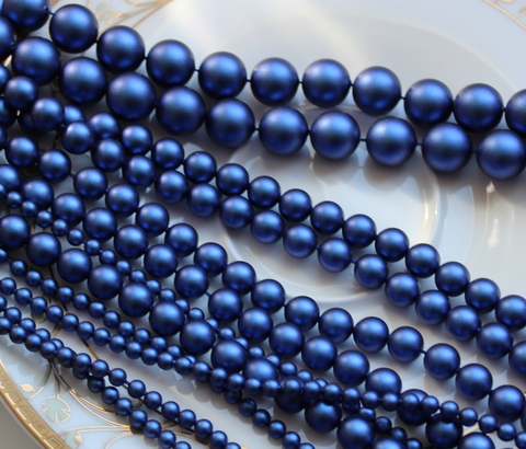 Жемчуг 10 мм Сваровски Iridescent Dark Blue Pearl