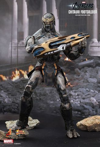 Фигурки Читаури Коммандер и Пехотинец из фильма Мстители Hot Toys