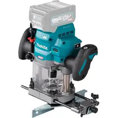 Аккумуляторный погружной фрезер Makita RP001GZ