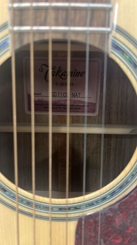 TAKAMINE G70 SERIES GD71CE-NAT электроакустическая гитара типа DREADNOUGHT CUTAWAY, цвет натуральный, верхняя дека массив ели