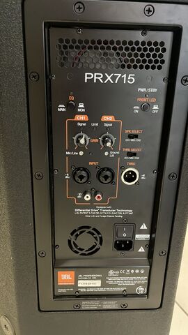 JBL PRX715 - 15