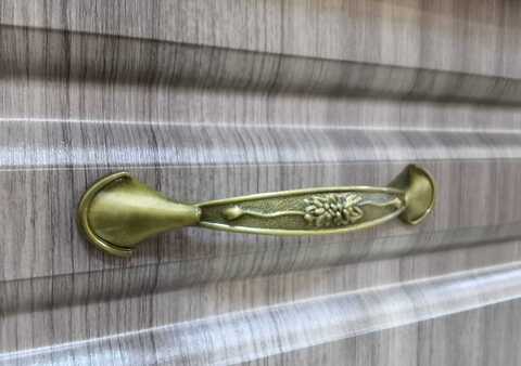угловой кухонный гарнитур ЮЛИЯ 2,4*1,7 м