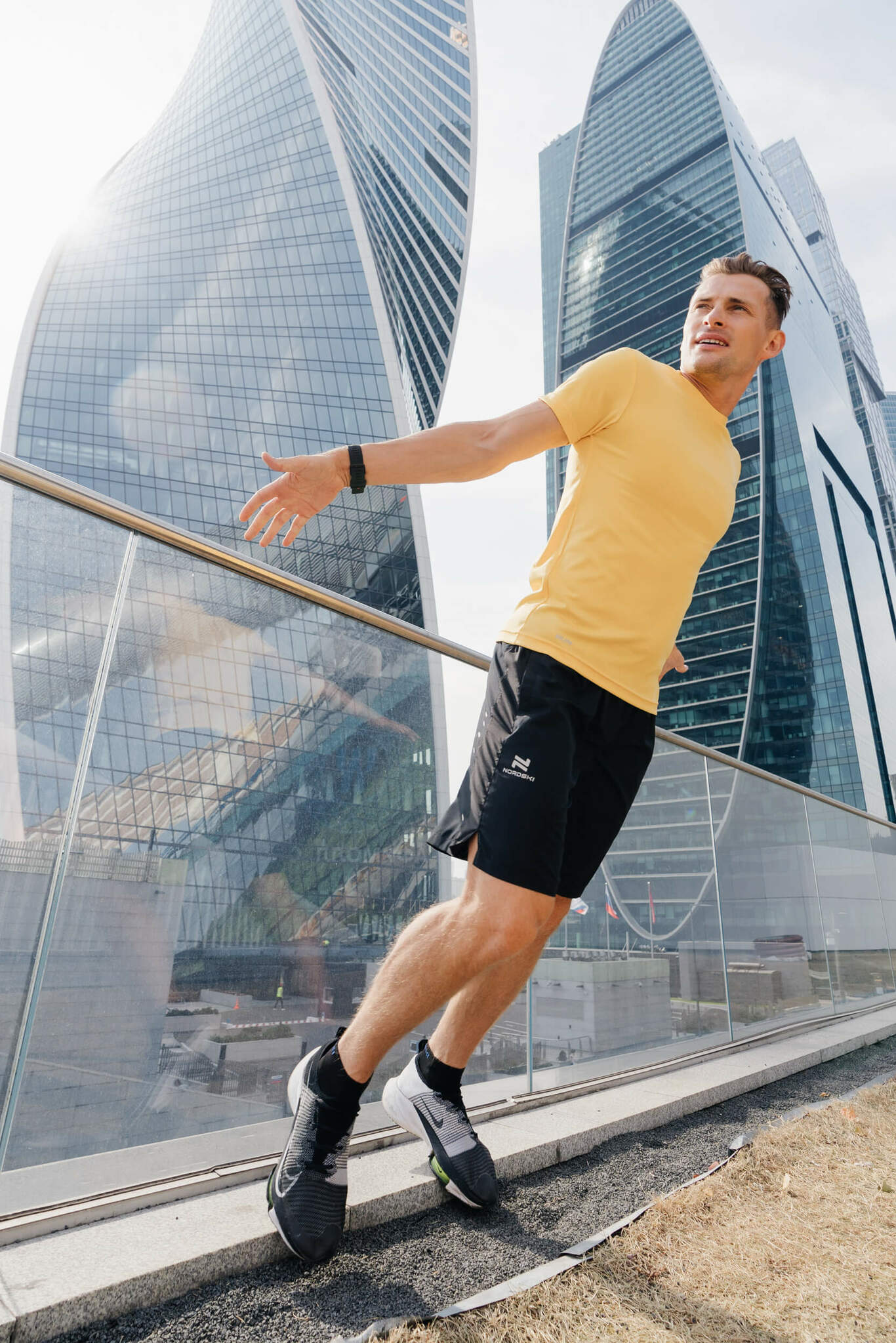 Мужская спортивная футболка Nordski Run светло-оранжевый - 10