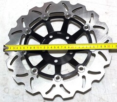 Диск тормозной передний лепестковый на Suzuki GSX R 750 1989-1995 / GSX R 1100 1989-2000