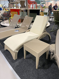 Шезлонг пластиковый под ротанг Siesta Contract Beige