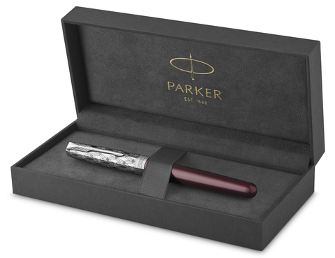 Ручка-роллер Parker Sonnet Premium 2021, T537, Metal & Red Lacquer CT (2119782)