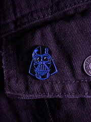 Металлический пин "Star Wars Dark Side Darth Vader"