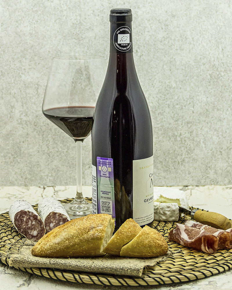 Вино Chateau De Melin Шато де Мелан Жевре Шамбертен Красное Сухое 2017 г.у. 13% 0,75 л, Франция
