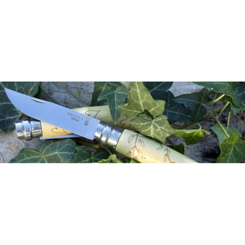 Нож Opinel №7 Nature, нержавеющая сталь, рукоять самшит, гравировка листья