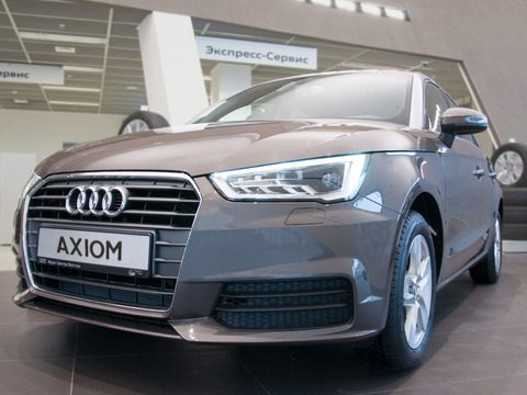 Автомобильный видеорегистратор Axiom Audi Special Wi-Fi