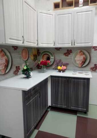 угловой кухонный гарнитур ЮЛИЯ 1,5*1,4 м