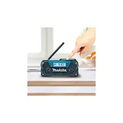 Аккумуляторное радио Makita MR052