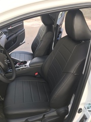 Чехлы на Toyota Camry 2017–2024 г.в.