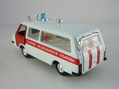 RAF-22031 Ambulance 1:43 Agat Mossar Tantal