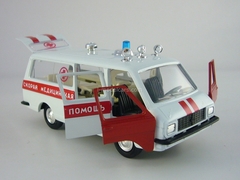 RAF-22031 Ambulance 1:43 Agat Mossar Tantal