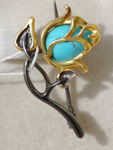 Роза (брошь из серебра с позолотой).