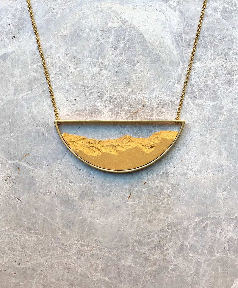 Колье SEMICIRCULAR GOLD MUSTARD