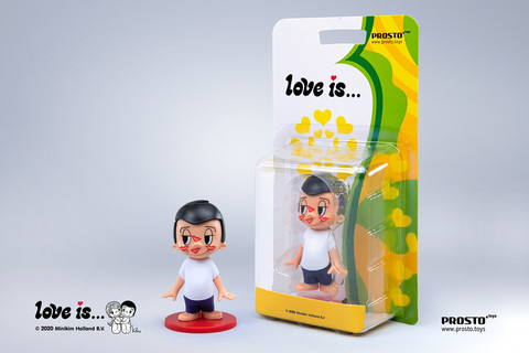 Love is ... фигурка