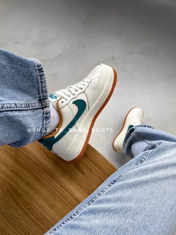 Nike Air Force 1 Low