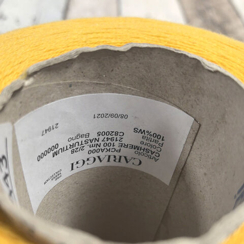 Кашемир кардный CARIAGGI CASHMERE 100 2/28 желтый
