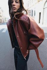 ZARA КУРТКА ИЗ ИСКУССТВЕННОЙ КОЖИ С РЕМНЕМ, МАРСАЛА