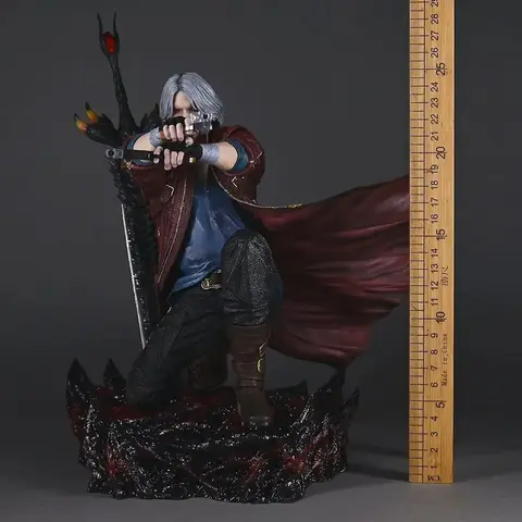 Статуэтка Данте из игры Девил Май Край 5