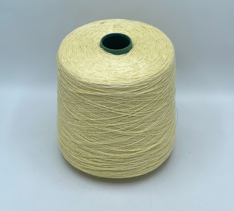 Бобинная пряжа, Linen, 1/960 960м, 100% Лен, Светло-желтый. 40759
