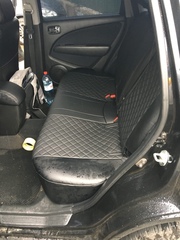 Чехлы на Mitsubishi Outlander 2000–2007 г.в.