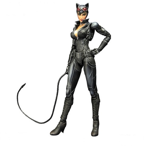Бэтмен Аркхем Сити фигурка  Женщина Кошка  Play Arts Kai