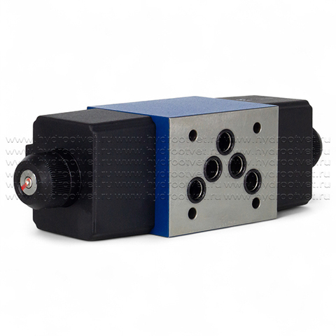 Фото 4WE10W31/CW220-50N9K4 - Гидрораспределитель золотниковый Ду 10 с электроуправлением W230, схема W (84А), возврат - пружинный