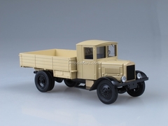 YaG-4 beige 1:43 Nash Avtoprom