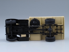 YaG-4 beige 1:43 Nash Avtoprom