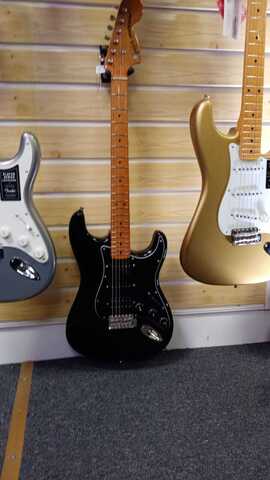 FENDER SQUIER Classic Vibe 70s Statocaster HSS MN Black-электрогитара, цвет черный
