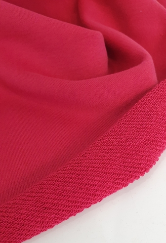 Viva Magenta Pantone 2023 Футер 3-х нитка петля диагональ с Пич-эффектом