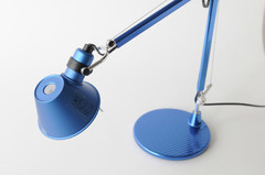 Настольная лампа Tolomeo Micro Table A011850 синий