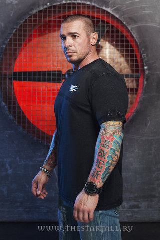 Rebel Spirit | Футболка мужская RSSK130290 левый бок на модели
