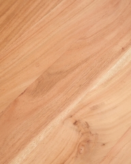 Журнальный столик Uxue из массива акации, 130 x 64 см