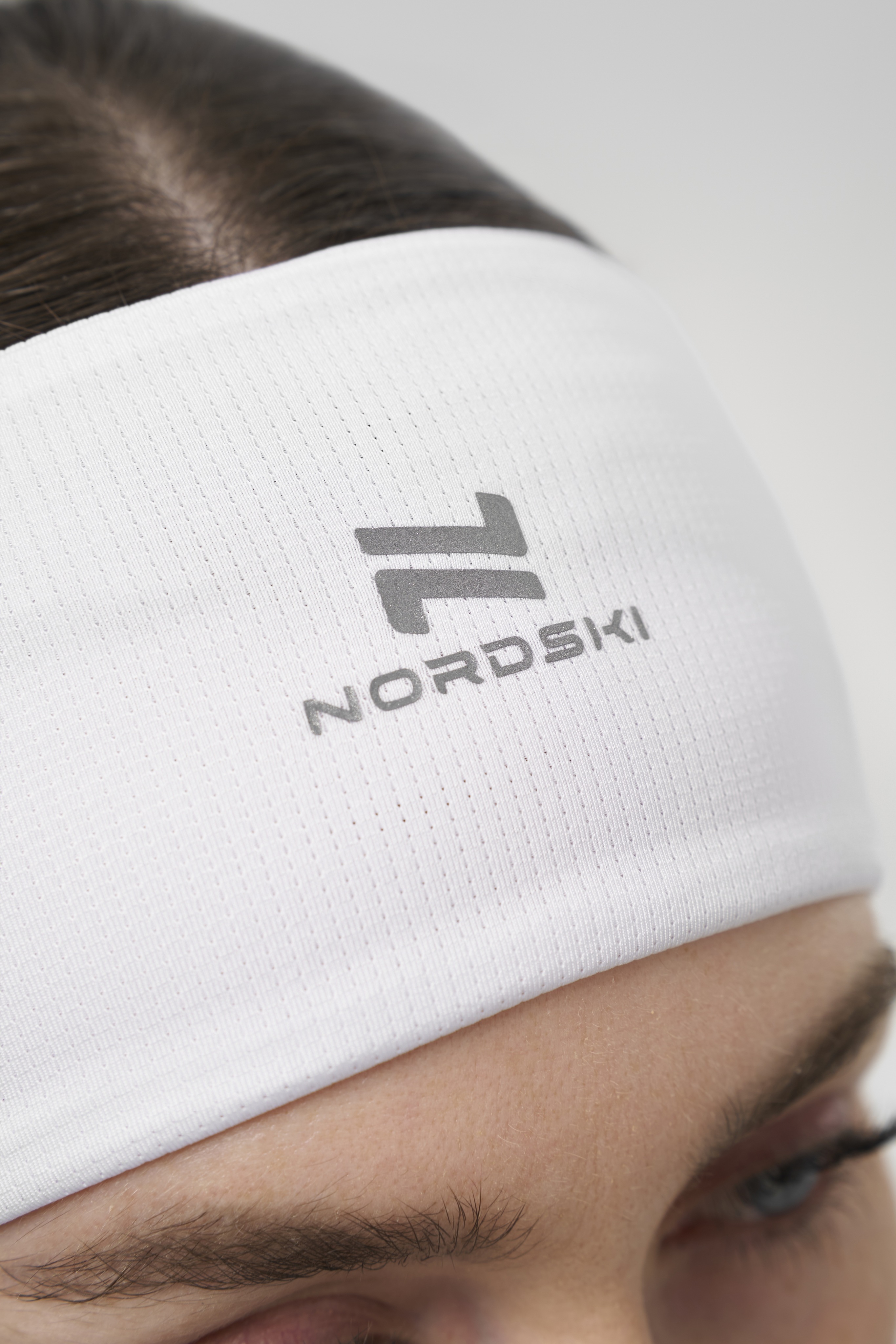 Повязка на голову беговая Nordski Run white - 8
