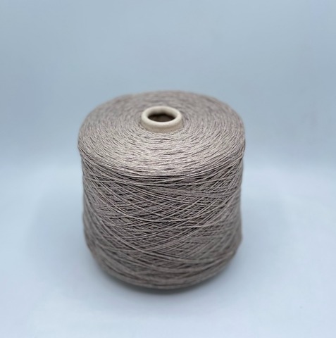 G&G Filati (пр.Италия),art-Silver 3/15 500/100гр,70%Меринос 30%Шелк , цвет-Серо-бежевый. арт.27041