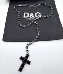 kole-galstuk-dolce-gabbana-s-kristallami-i-podveskoj-krest